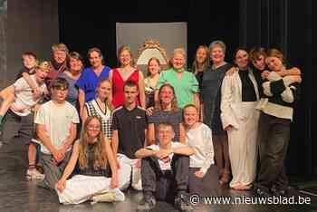 Toneelvereniging pakt uit met ‘Als de spiegel de waarheid sprak’