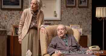 ‘I always harboured a wish to play in Hull and it’s come true’ – Coronation Street actor on taking to the stage in the city with fellow soap star