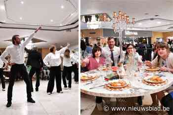 “Wie heeft de snelste rolwagen, wie geeft de beste knuffels?” Bewoners zorg- en onderwijsgroep vallen in de prijzen tijdens galabal