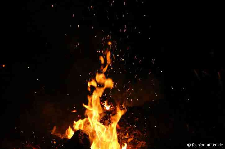 Großbrand zerstört Ecco Leather Lederfabrik in den Niederlanden