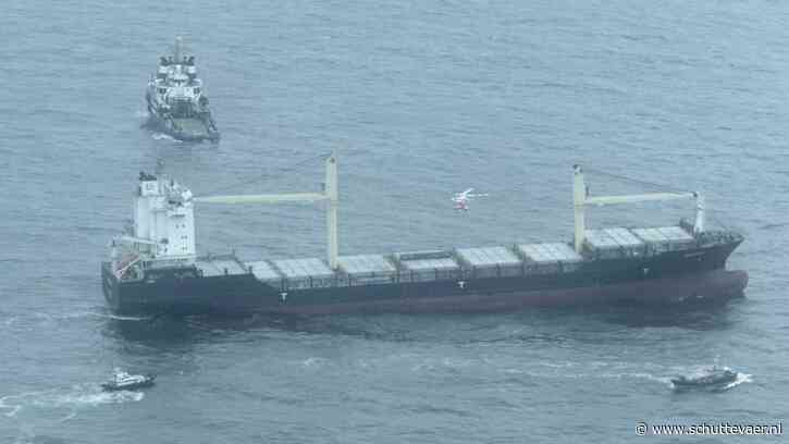 Victoria L na brand in machinekamer op Noordzee naar Bremerhaven voor reparatie