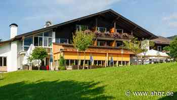 Hotel Alpenblick: Langjährige Hotelleiterin übergibt an Benjamin Marka