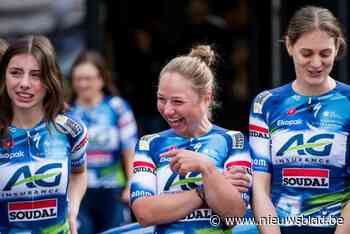 BELGISCHE RENNERS IN HET BUITENLAND. Justine Ghekiere even virtueel bergkoningin in Spanje, ook Dina Boels en Julie Van De Velde roeren zich