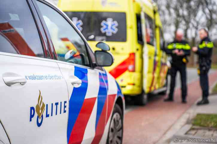 Lichaam gevonden in woning, politie doet onderzoek