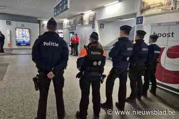 54 overtredingen tijdens grote actie om stationsbuurt veiliger te maken: “Overlast aanpakken door zichtbaar aanwezig te zijn”