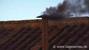 Liveblog zum Konklave: ++ Schwarzer Rauch - die Wahl geht weiter ++