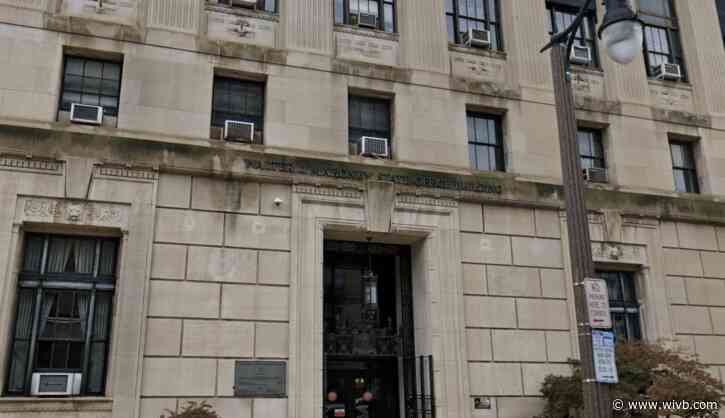 Mahoney building at Niagara Square up for auction