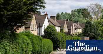 Bedfordshire residents say they have been left out of Universal theme park consultation