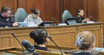 Teens debate whether parents should be allowed to check kids' mobiles