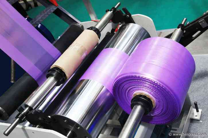 "مكننة" جديدة لإنتاج الأكياس البلاستيكية ا