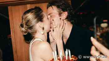 Seit zwei Jahren ein Paar: Gigi Hadids Familie "vergöttert" Bradley Cooper