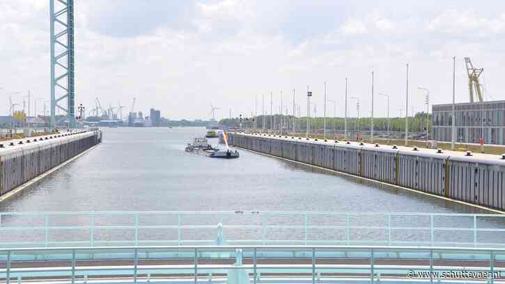 Proefvaart Marlea door Nieuwe Sluis Terneuzen: ‘Ruimte genoeg’