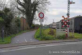 Fietssnelweg aan uitwijksporen roept vragen op bij gemeente: “Gevaarlijk om daar over te steken”