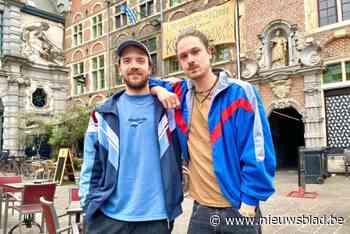 Met kombucha en cocktails willen vrienden ‘oudemetenplein’ in Gent hip maken: “Nergens anders heb je zo’n mooi zicht”