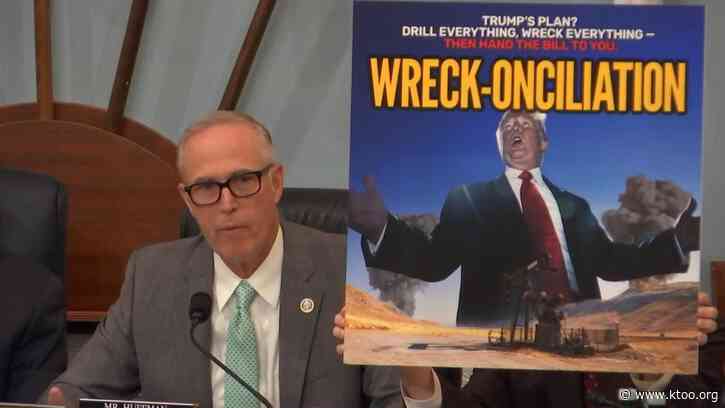 U.S. House panel quietly advances Arctic drilling and other Alaska oil developments