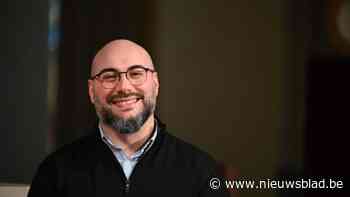 Genkse priester Gianluca ontmoette nieuwe paus al twee keer: “Eenvoudige man die altijd lacht”