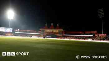 Kings v Capitals cancelled after floodlight failure