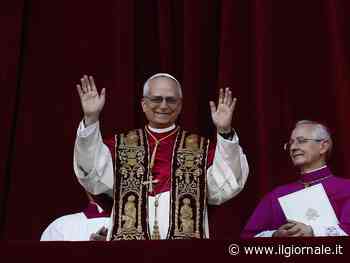 La sorpresa dei fedeli in piazza: "Un americano? Ma c'è la manina di Trump?"