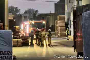 Brandweer rukt uit voor oververhitte stofafzuiging bij houtbedrijf