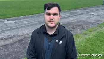 Toronto charity that supplied hockey gear to kids in need says it's being stiffed by city