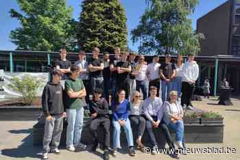 Leerlingen ontwerpen zelf CO2-neutrale bloembak voor hun speelplaats: “We zijn heel trots”