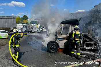 Wohnmobile brennen in Bielefeld