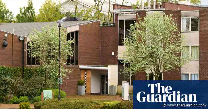 Plan to fast-track appeals of some UK asylum seekers could face legal backlash