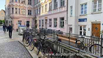 „Sitzbank muss unverzüglich weg“: Mehrere Altstadt-Anwohner wollen gegen Lärm vorgehen