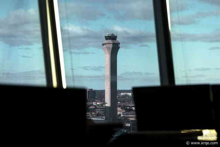 Air traffic control radar screens go black at Newark Airport for second time