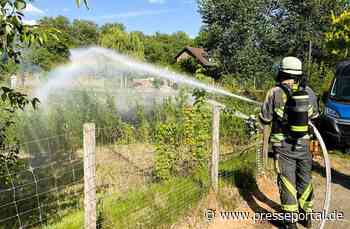 FW Bocholt: Vegetationsbrand am Radweg - Feuerwehr verhindert Ausbreitung