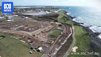 Sleepy coastal towns becoming 'next Sunshine Coast' as development booms