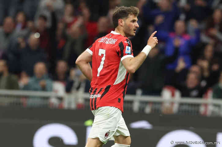 Santiago Giménez despierta y anota primer doblete con Milan