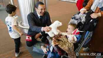 2nd child from Gaza arrives in Manitoba with family for 'life-changing' medical care: premier