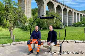 Fotospot mit Bank am Viadukt