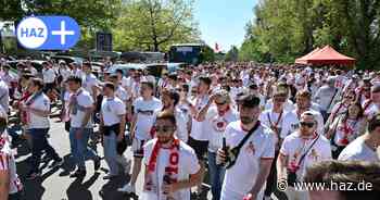 Kölner Fan-Invasion auf Hannovers Schünemannplatz hat politisches Nachspiel