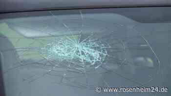 Mini-Chaoten wüten auf Parkplatz: Auto demoliert, dann abgehauen