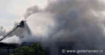 160.000 mensen bij Barcelona moeten binnenblijven om giftige wolk