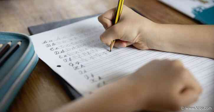 Can learning cursive help kids read better? Some policymakers think it’s worth a try