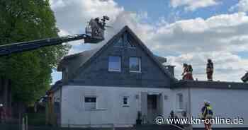 Dachstuhl brannte in Neumünster