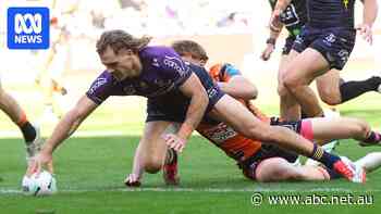 Live: Papenhuyzen's miracle try kicks off humiliation of woeful Wests Tigers