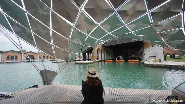 Grootste architectuurtentoonstelling opent in Venetië, klimaat en AI centraal
