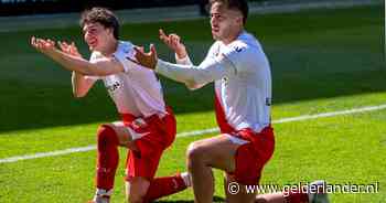 LIVE eredivisie | Blijft FC Utrecht op bezoek bij FC Twente in het spoor van Feyenoord?