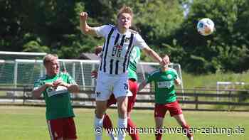 Hattrick in 25 Minuten – Torjäger entscheidet Peiner Kreisderby