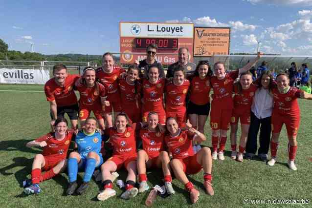 Leeuwse vrouwen redden het opnieuw na penalty’s en zijn nu helemaal zeker van behoud: “We zijn gegroeid doorheen het seizoen”