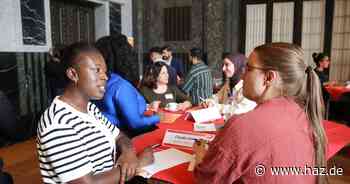 Hannover: Verein Generation Postmigration sucht mit PoliMatch Nachwuchs für Politik