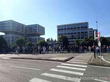 Devant la préfecture à Nice, "une situation intenable pour les Ukrainiens"
