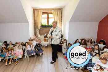 Jessie (81) zoekt nieuwe thuis voor 250 poppen: “Ik wil dat ze samen kunnen blijven”