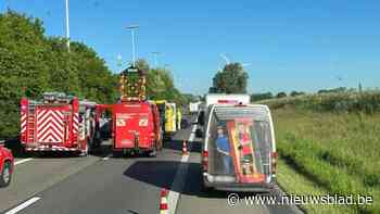 Hinder op E313 richting Hasselt na zwaar ongeval met meerdere voertuigen ter hoogte van Bilzen