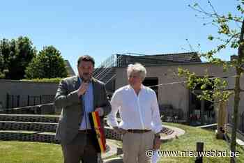 Leerlingen basisschool De Sterrebloem kunnen volop genieten van nieuwe buitenspeelruimte: “Focus op het kind in een groene en duurzame omgeving”