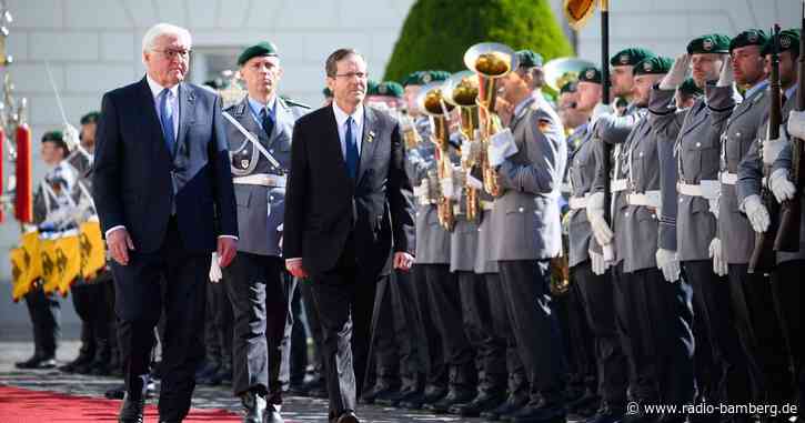 Israels Präsident Herzog in Berlin empfangen